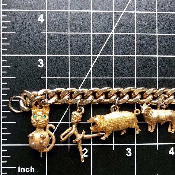 Vintage 1950’s Retro Figural Charm Bracelet - Picture 7 of 14